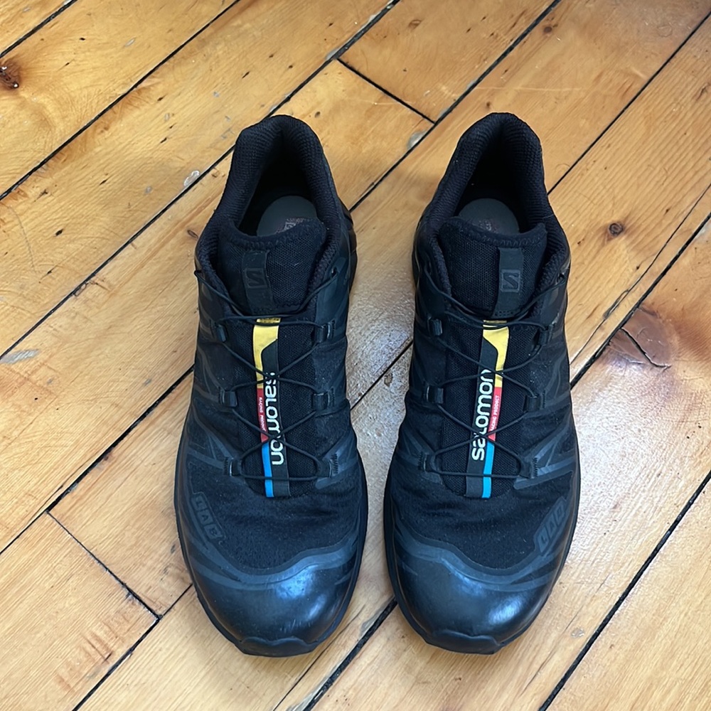 Salomon black xt-6